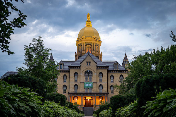 Notre Dame's Main Building (Golden Dome)