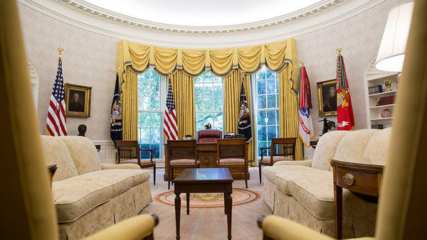 Oval Office Feature